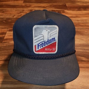 Vintage Freedom Motor Oil Racing Sports Eagle Navy Blue Hat Cap Vtg Snapback