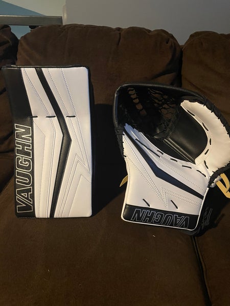 VAUGHN V9 GLOVE AND BLOCKER NEW PRO CARBON