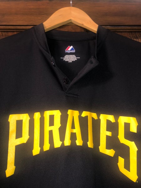 Pittsburgh Pirates MLB Gold Majestic Cool Base Throwback Jersey Size Small  As Is