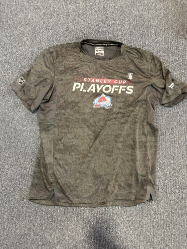 New Gray Fanatics Colorado Avalanche 2022 Playoffs Team Issued Shirt Medium, Large, XL
