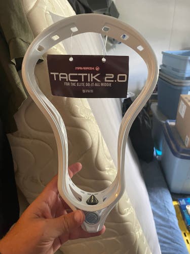 New Attack & Midfield Unstrung Tactik 2.0 Head