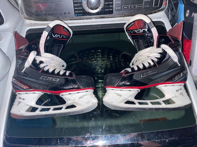 Bauer vapor 2.7x hockey skates