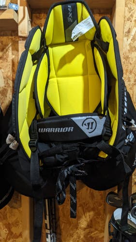 Nearly New Senior Small Warrior Ritual X2 Hockey Goalie Pants