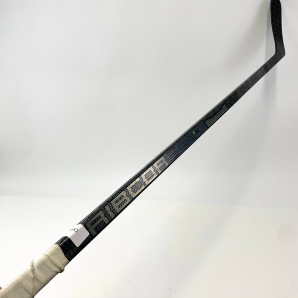 Used Left Handed CCM Ribcore Trigger 6 Pro | 70 Flex P92M Curve | Grip | D80