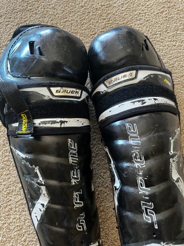 Bauer  Supreme 2S Shin Pads