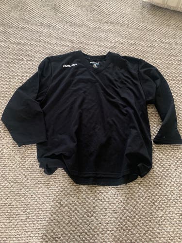 Black Used Large Bauer Jersey