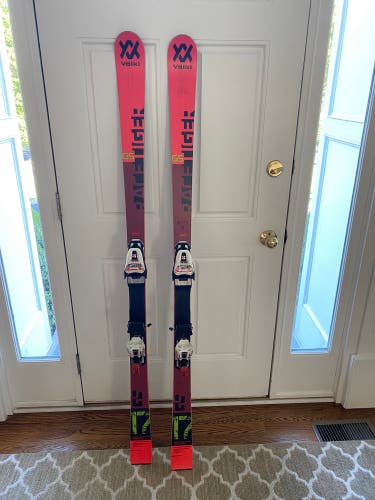 Used 2020 Volkl With Bindings Racetiger GS Skis