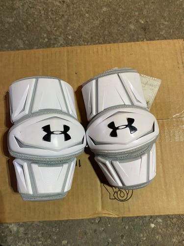 Used Extra Large Under Armour Command Pro Arm Pads