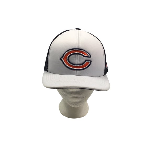 New Chicago Bears NFL snapback trucker hat.