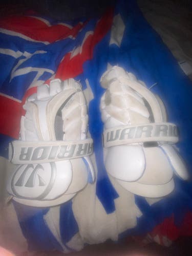 Used Warrior 13" Lacrosse Gloves