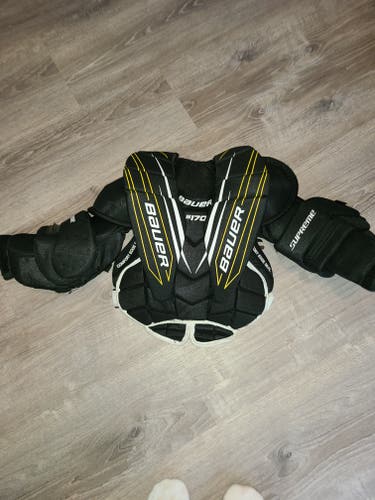 Used Small Bauer Supreme S170 Goalie Chest Protector