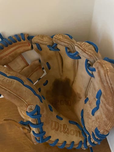 Infield 11.5" A2000 Baseball Glove