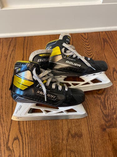Used Bauer Size 3.5 Supreme 3s Hockey Goalie Skates