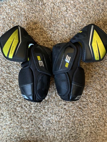 Used Large Bauer Supreme 3s Elbow Pads Senior Large