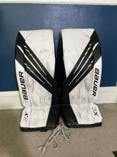 34" Bauer  Vapor 3X Goalie Leg Pads
