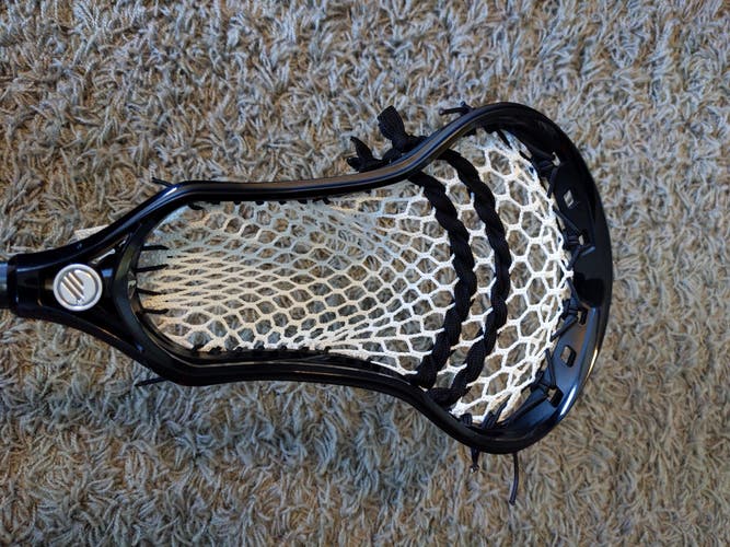 Black Maverick Optik 2.0 Strung
