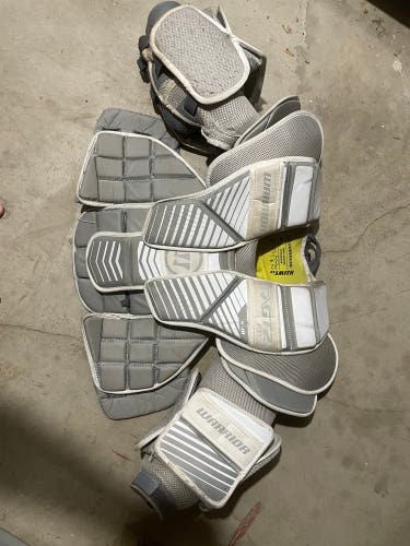 Warrior Int R/GT2 S/M chestie