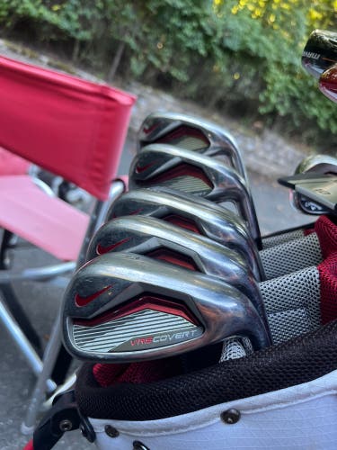 Right 9 Pieces Nike VRS Covert 2.0 Irons Golf Pride Grips