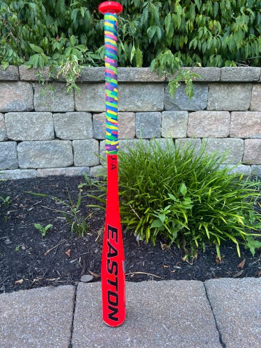 Easton (-12) 15 oz 27" Typhoon Bat