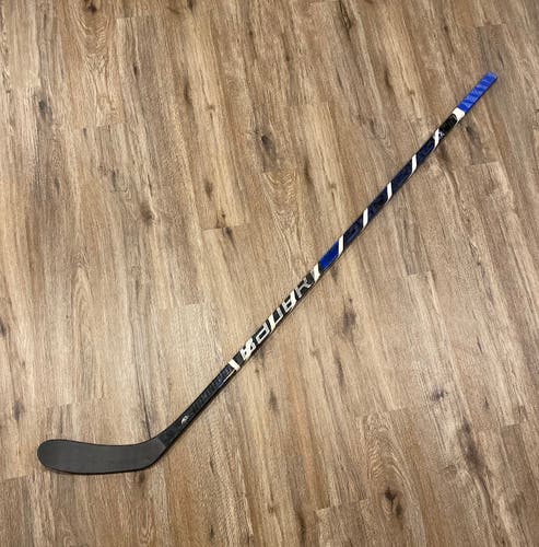 Senior Right Handed P28 Pro Stock Supreme 2S Pro Hockey Stick Penn State Edition