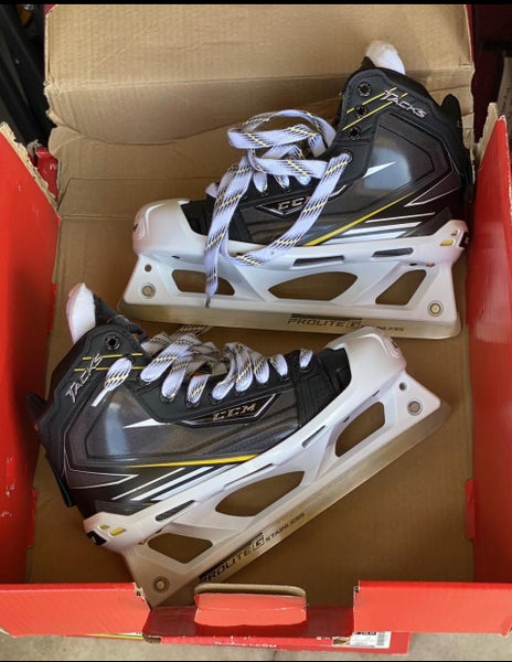 Senior New CCM Tacks Hockey Goalie Skates Regular Width Size 7.5