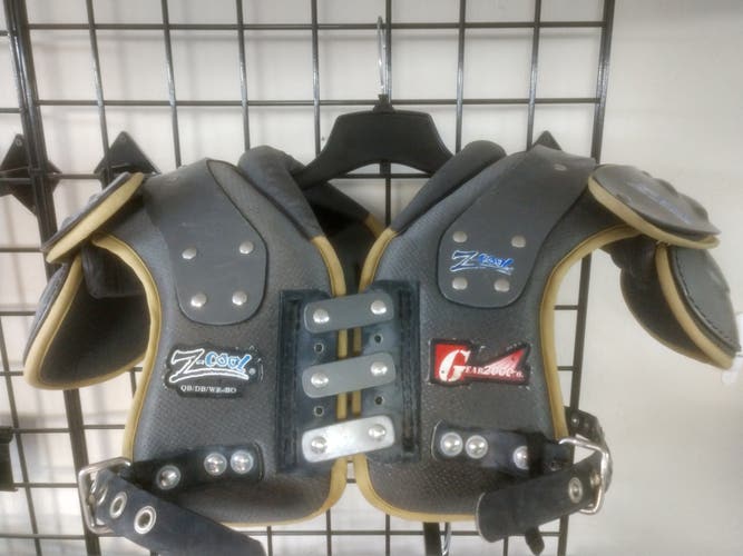 Used Adult Medium Gear Pro Tec Z-Cool Shoulder Pads
