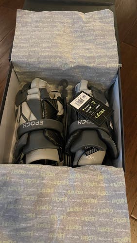 New In Box Player's Epoch 13" Integra Lacrosse Gloves