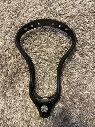 Used Attack & Midfield Unstrung Tactik Head