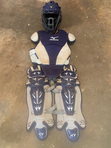 Mizuno Samurai Youth Catcher's Set