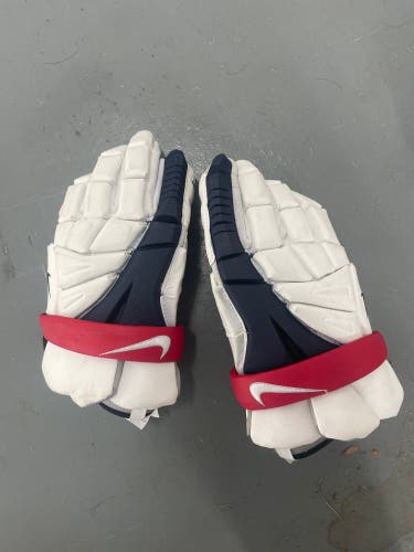 Used Player's Nike 12" Vapor Elite Lacrosse Gloves