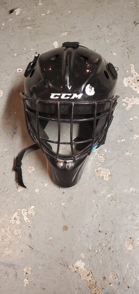 Youth Used CCM 7000 Goalie Mask