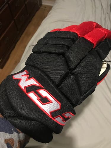 CCM Jetspeed FT4 Pro - Pro Stock Gloves