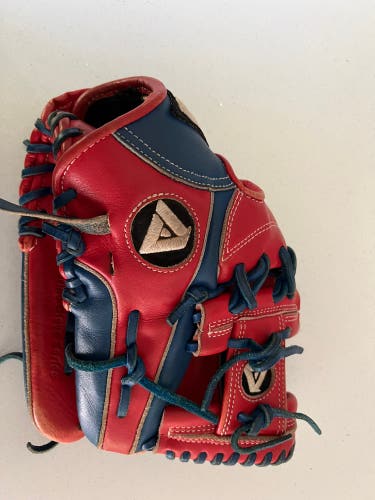 Infield 11" Baseball Glove