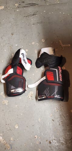 Used Small Bauer NSX Elbow Pads