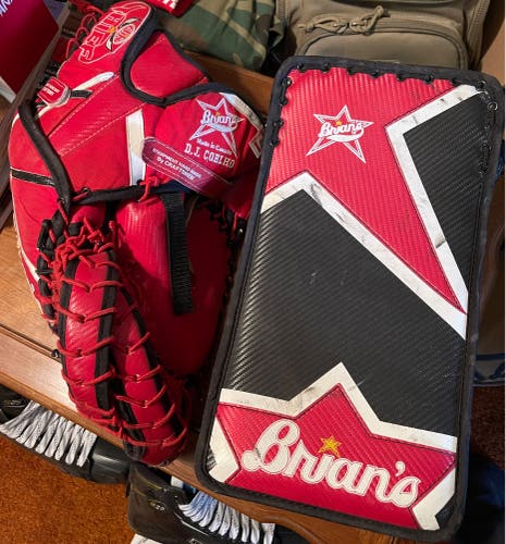 Brian’s full right mitts