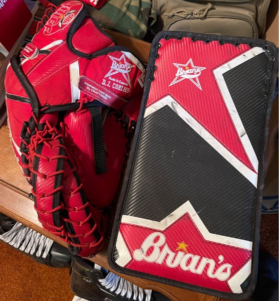 Brian’s full right mitts