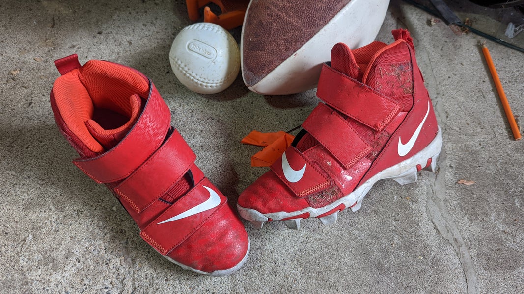 Men's Used Size 5.5 (Women's 6.5) Molded Cleats Nike High Top Shark