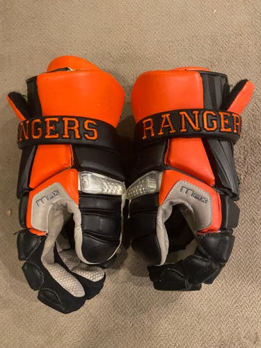 Like New Custom Maverik Max 13”