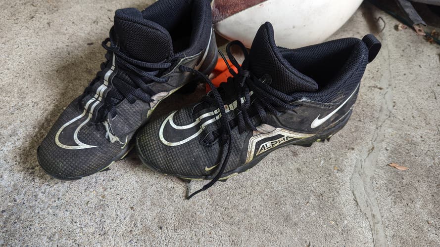 Used Men's Size 6.5 (Women's 7.5) Molded Cleats Nike High Top Alpha Menace 3 Shark