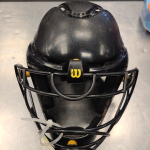 Wilson A5560 Catcher's Helmet
