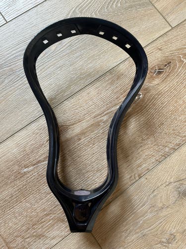 Slightly Used Black Maverik Havok Head- Open To Trades