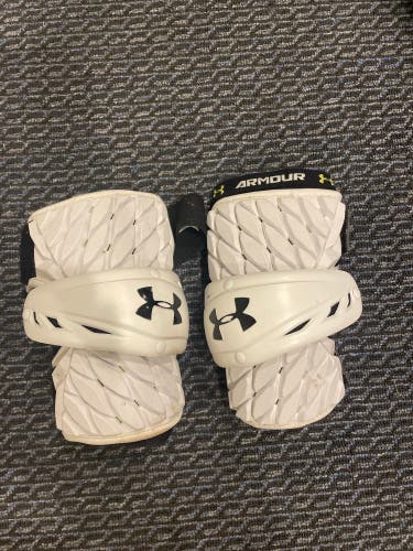 Used Medium/Large Under Armour VFT Arm Pads