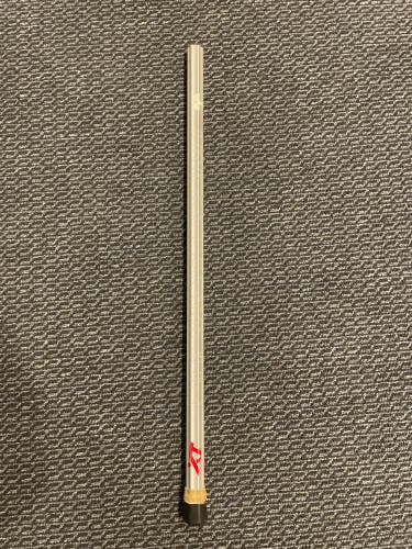 Used Under Armour 1X Shaft