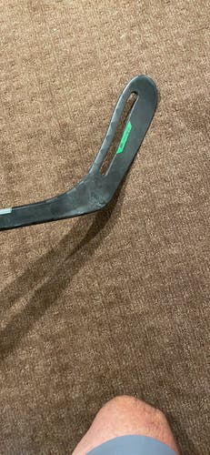 Bauer Junior Left Hand P28  Sling Hockey Stick 50 Flex Uncut