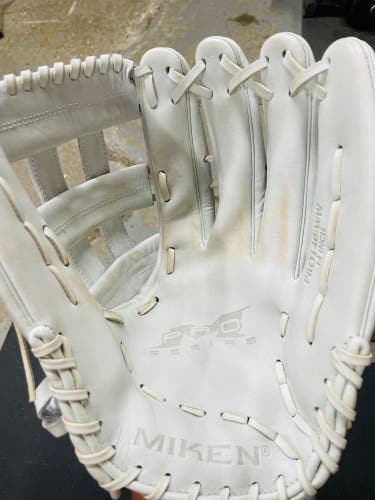 Miken Right Hand Throw 14" Pro Series Softball Glove