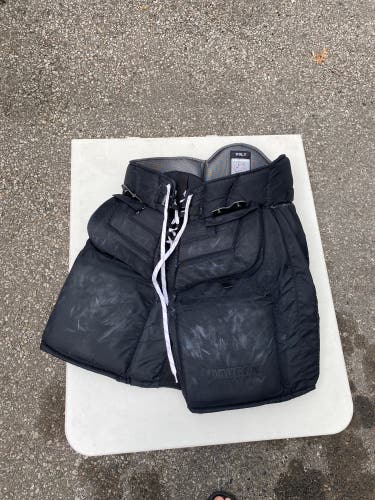 Used Large Vaughn Pro Stock V6 Hockey Goalie Pants