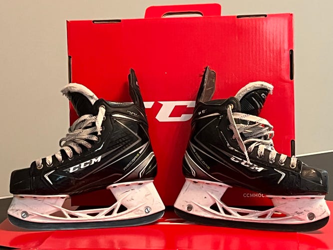 Junior Used CCM RibCor 70K Hockey Skates Regular Width Size 5