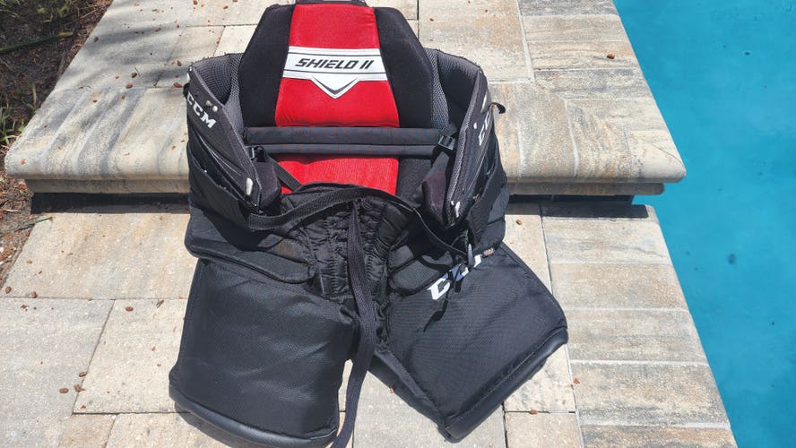 Senior Used Small CCM Extreme Flex II Shield Pro Hockey Goalie Pants