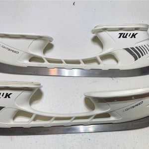 Bauer Tuuk Lightspeed holder and replacement steel