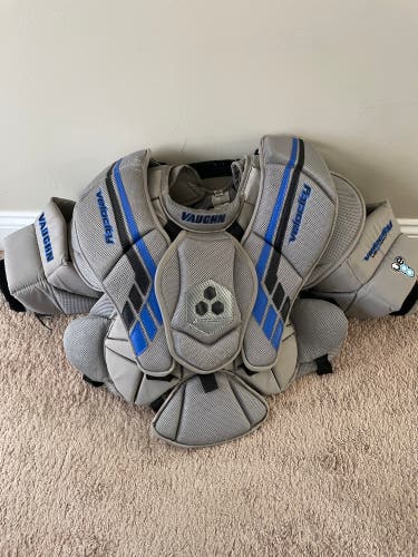 Used Small Vaughn  Velocity VE8 Int Goalie Chest Protector